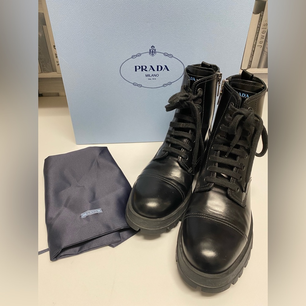 Prada Calfskin Leather Combat Boot 100% Authentic w/ box 36